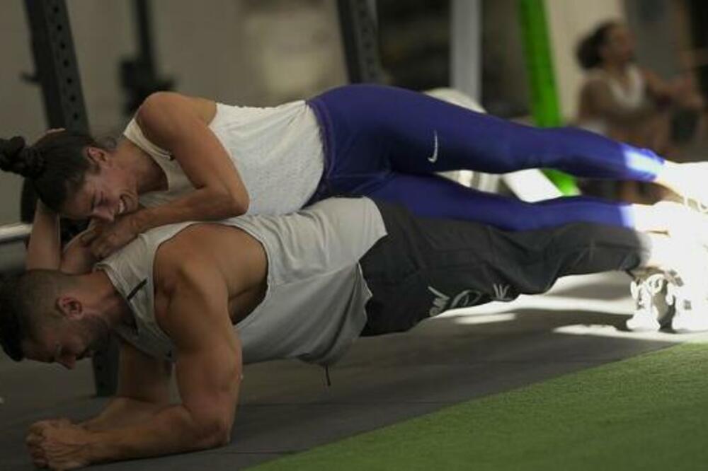 OGLASIO SE SUPRUG IVANE VULETE: Povodom njenog uspeha je okačio sliku na Instagram, i poručio jednu stvar!