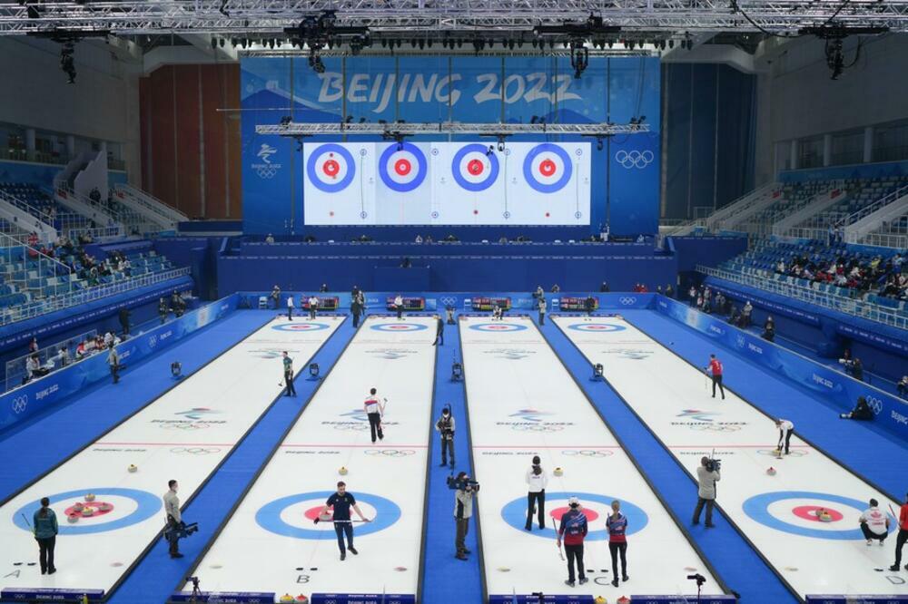 CENTAR ZA VODENE SPORTOVE "Ledena kocka“ biće otvoren za javnost u aprilu