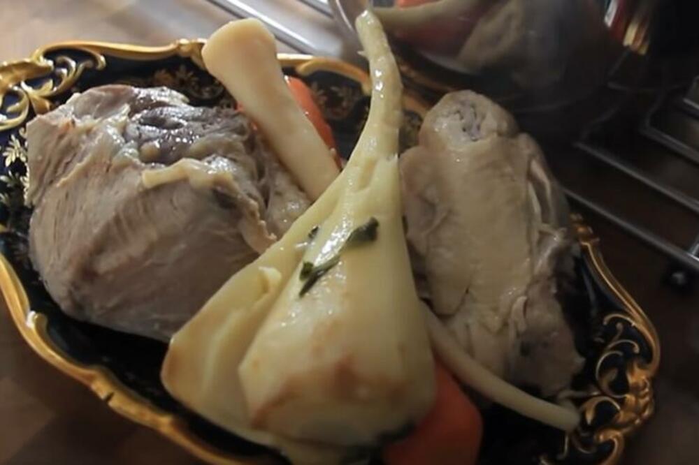 NISTE SRBI AKO NISTE OKUSILI OVAJ VOJVOĐANSKI SPECIJALITET: Nećete verovati šta zapravo znači "Rinflajš" (VIDEO)