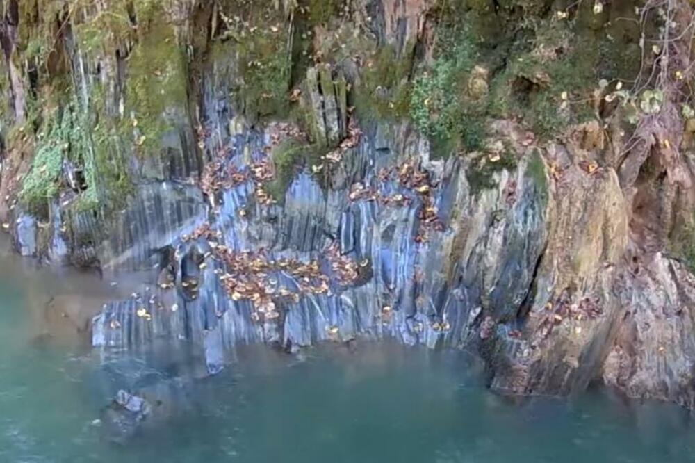 ŠTO EVROPA NEMA, SRBIJA IMA: Neverovatne lepote reke Toplice koja teče UZBRDO! (VIDEO)