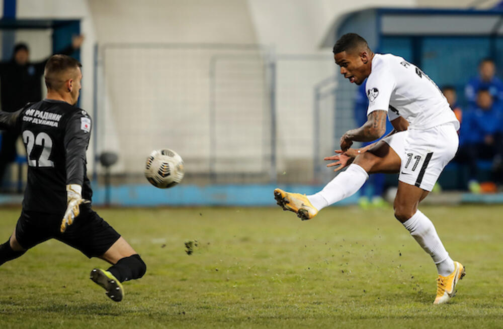 FK Radnik Surdulica, FK Partizan