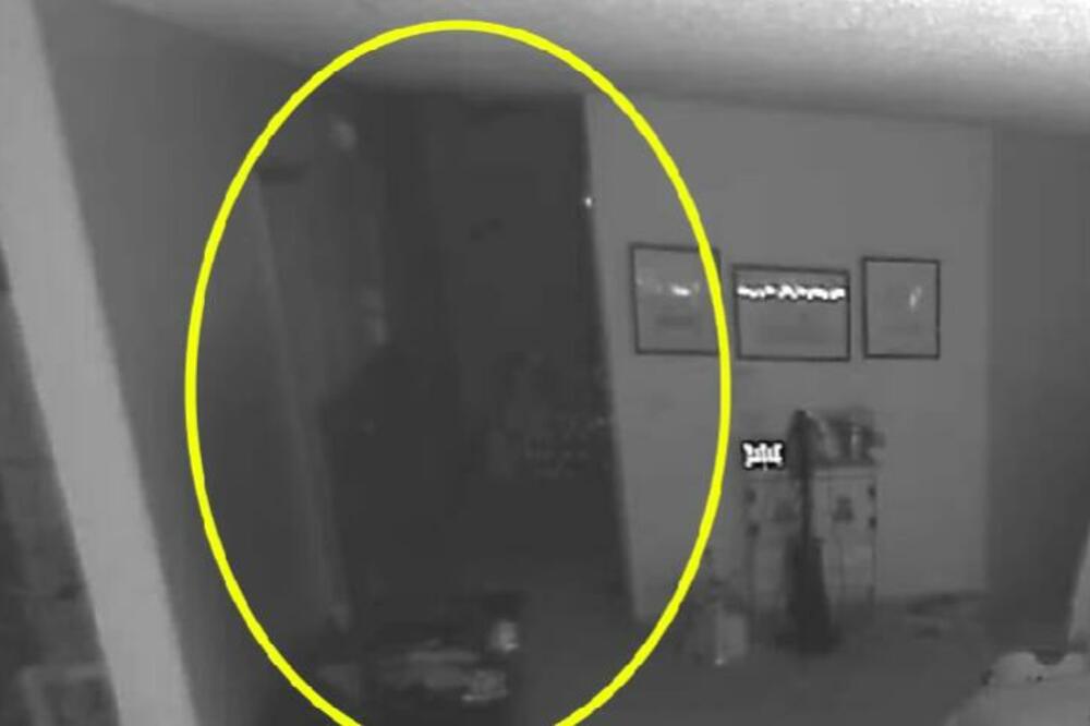 USELILI SE U KUĆU, PA SE SUOČILI SA HOROROM: Ono što im se POJAVILO U SOBI je zabrinjavajuće, KAMERE SVE SNIMILE