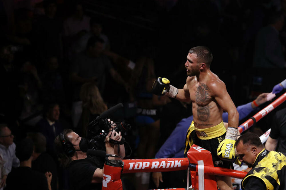 ODBIO DA SE BORI ZA TITULU! Odbrana zemlje važnija od sportske karijere! (FOTO)