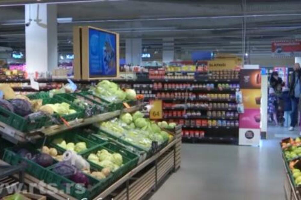 SRBI OVE SMRZNUTE NAMIRNICE JEDU KAO LUDI, A NIKAKO NISU ZDRAVE: Među njima je i OMILJENO TRADICIONALNO JELO