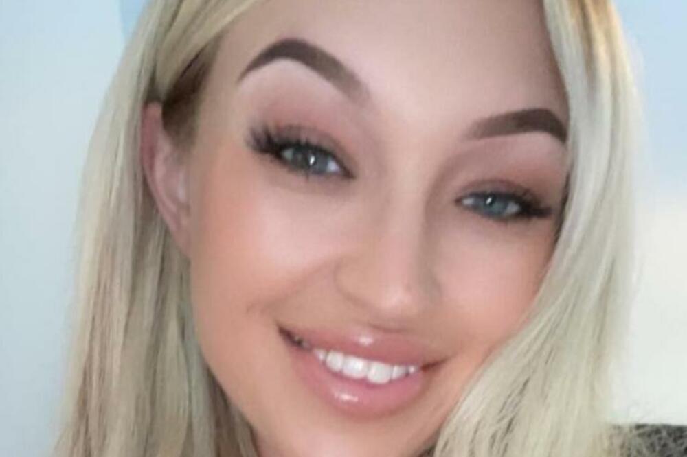 KARLI SE BUKVALNO RASPALA NA PREGLEDU: Imala GLAVOBOLJU, a onda joj otkrili JEZIVU STVAR OD KOJE SE UMIRE (FOTO)