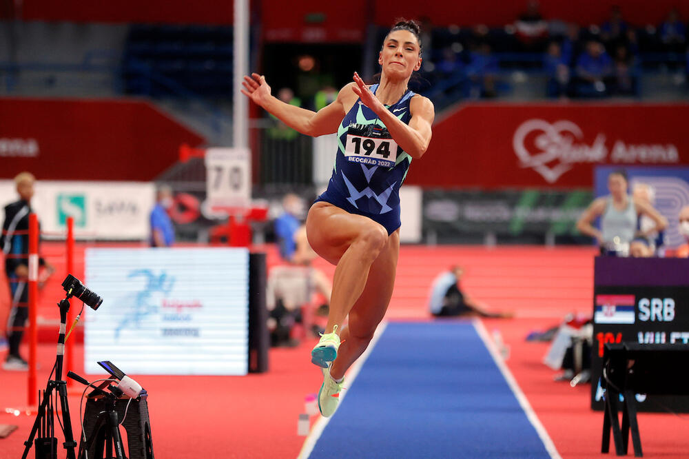 IVANA ŠPANOVIĆ PRESEKLA! Osvojila zlato, pa donela jednu od NAJVAŽNIJIH odluka u karijeri!