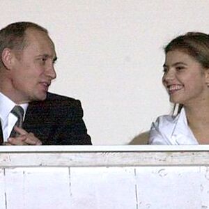 OVO JE ČOVEK KOJI JE OTKRIO SOČNE DETALJE PUTINOVE LJUBAVNE AFERE! Policija ga neumorno goni, raspisana poternica!