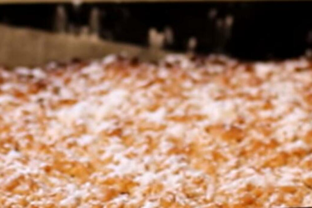 OVAJ KOLAČ JE BIO OMILJENI U JUGOSLAVIJI: Originalni recept RETKO KO ZNA, domaćicama će biti poznato (RECEPT)
