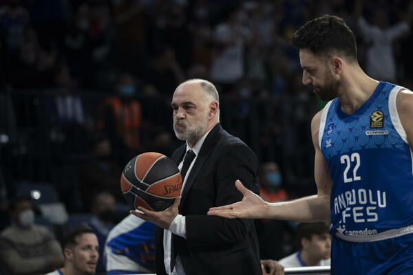 NISU MOGLI DA SE ODLUČE PA DODELILI OBOJICI: Micić i Sent Ros podelili MVP nagradu ove nedelje!