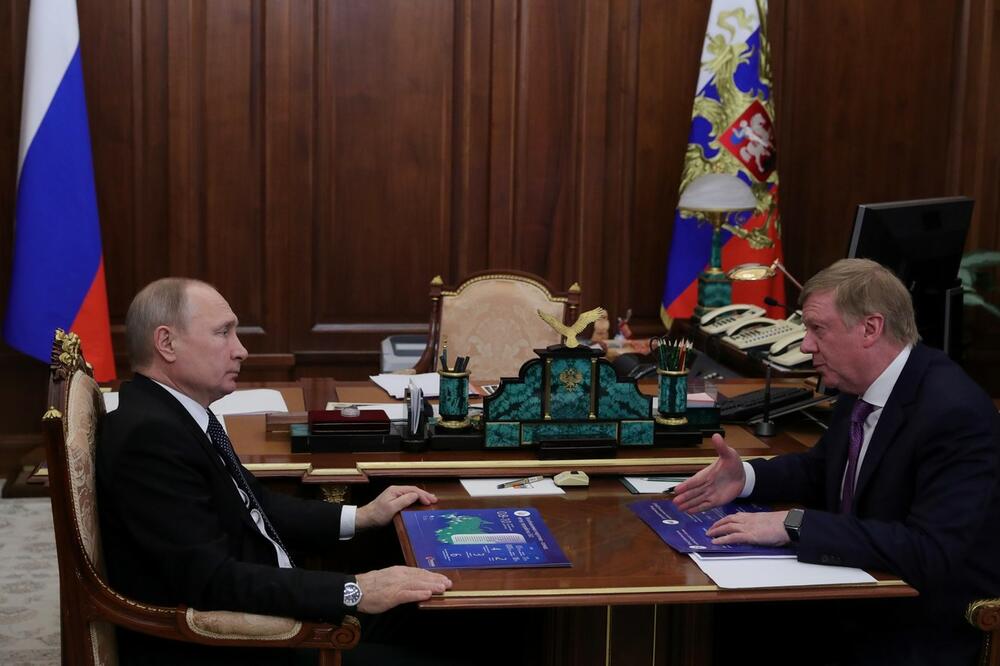 BORI SE ZA ŽIVOT NAKON ŠTO JE OKRENUO LEĐA PUTINU: Sumnjaju da je otrovan, mašine ga drže u životu!