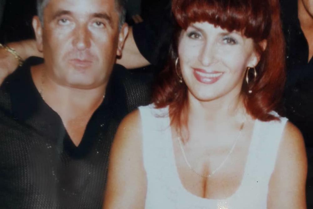 BRATANCA JOJ UBILI, SESTRIĆ POGINUO, ROĐENOG BRATA ZGAZIO KAMION: Ova pevačica ima najgoru sudbinu na estradi