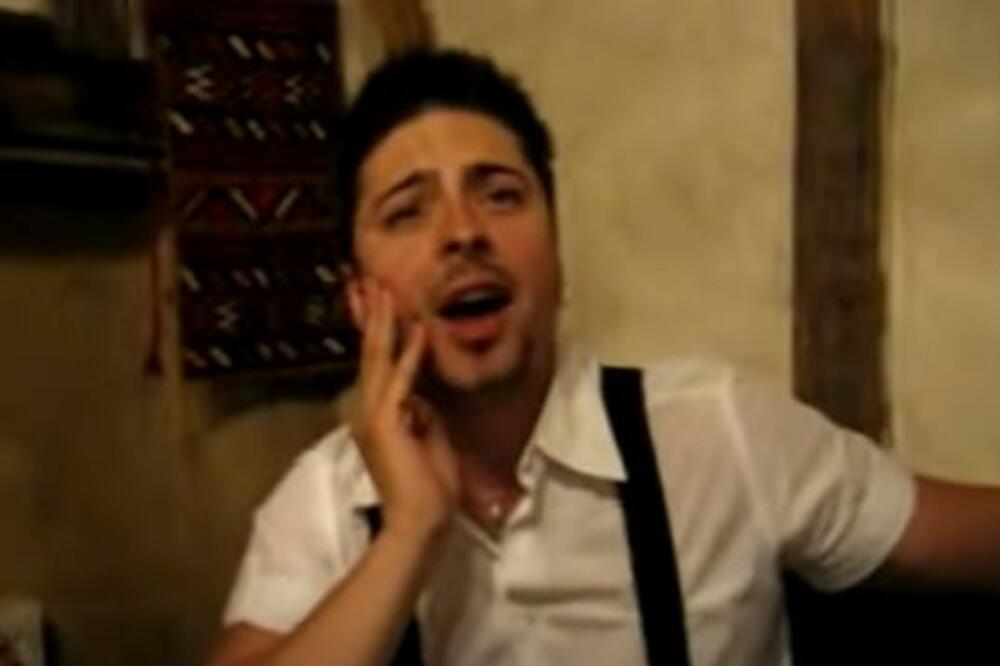 SVI PLAČU KADA OVO VIDE: Isplivao NIKAD VIĐENI SNIMAK Tošeta Proeskog, ovo LEDI KRV u ŽILAMA! (VIDEO)