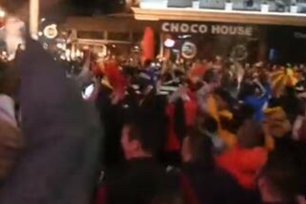 OVO SE ZOVE EUFORIJA, SVE JE GORELO: Makedonci baš znaju da se RADUJU, šta će tek biti ako izbace Portugal! VIDEO