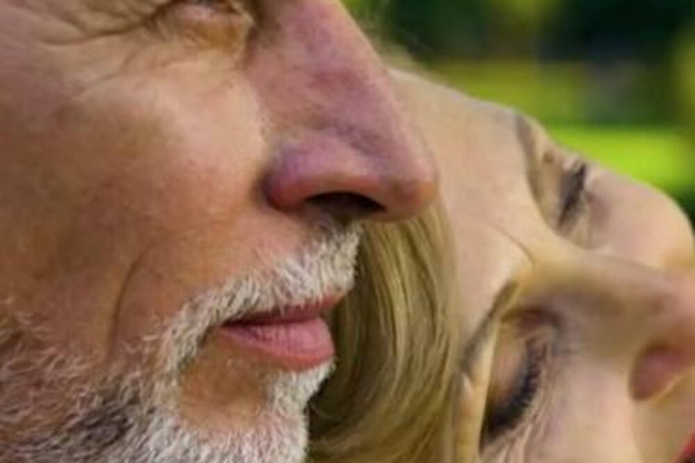 BESPLATAN JAVNI GRADSKI PREVOZ ZA NASTARIJE BEOGRAĐANE! Ali to nije sve, evo šta Grad još planira da uradi!