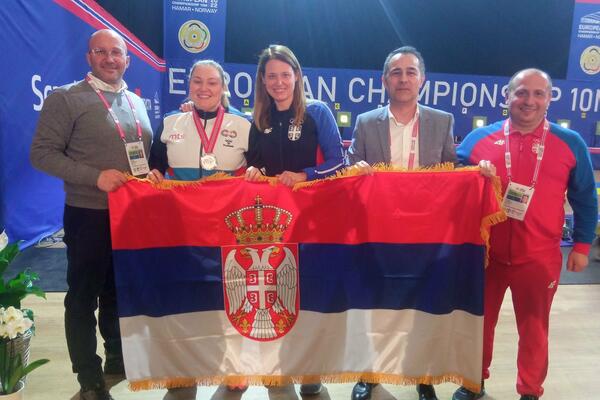 POSLE ZLATA, STIGLO I SREBRO: Zorana Arunović druga u Evropi!