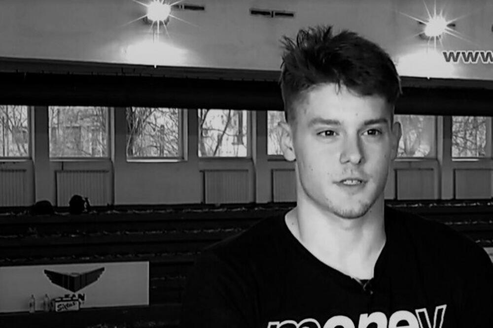 UPRAVO SAOPŠTENE NAJCRNJE VESTI! Andrej (23) preminuo tokom utakmice