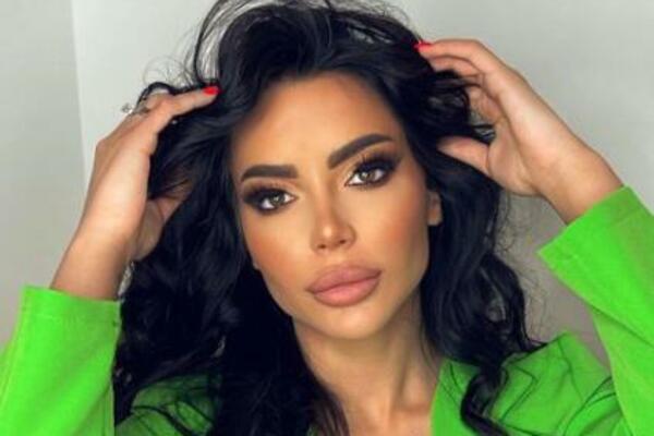 NESVAKIDAŠNJE IZDANJE HELENE TOPALOVIĆ: Pokazala trudnički STOMAK, pa sve ZASENILA mesec dana pred POROĐAJ