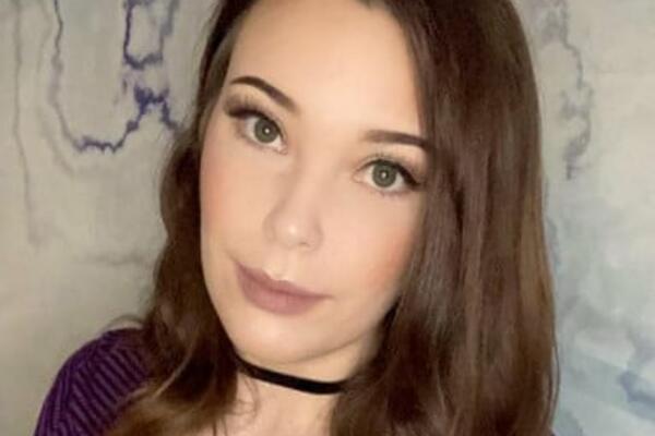 PROSTITUTKA NE ZNA ŠTA ĆE OD POSLA ZBOG PUTINA: "Predvidela sam bum u poslu, sada sam BOGINJA"! (FOTO)