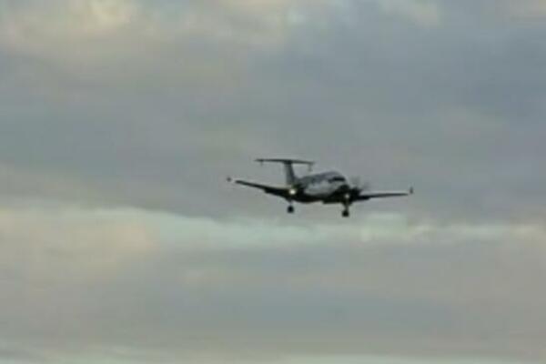 AVION U KOM SU TIJANA DAPČEVIĆ I JELENA KARLEUŠA PAO U VODU?! Pojavio se SNIMAK, divine reči ODZVANJAJU!