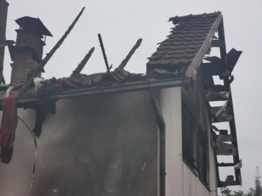 žitelje Gornjeg Milanovca probudio ogroman požar