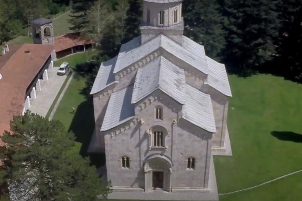 Manastir Visoki Dečani vraćen na Gugl mapu