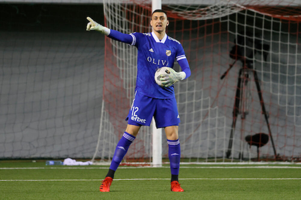 BIVŠI GOLMAN ČUKARIČKOG JE OMILJEN U AMERICI! Proglasili ga najboljim, BRANI PENALE BOLJE OD BUFONA (VIDEO)