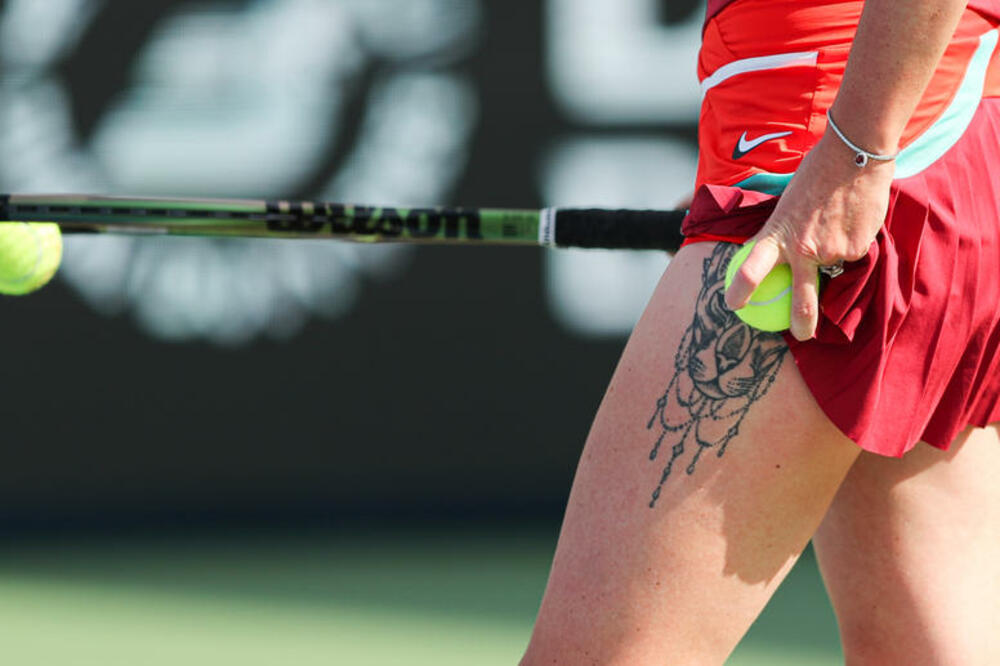 TENISERKA ODLUČILA DA SE PRIVREMENO POVUČE! Dugo se mučim, moje telo više ne može da izdrži! (FOTO)