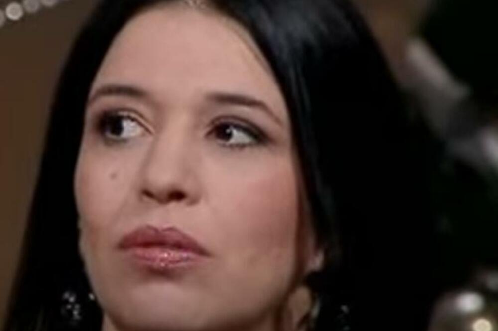 STARIJA ĆERKA NELE MIHAILOVIĆ JE NESTVARNO LEPA! Na društvenim mrežama je ZVEZDA, malo ko to zna (VIDEO)