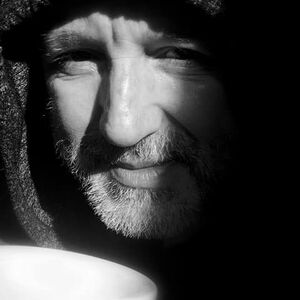 <p>Otkud baš ove reči?</p>