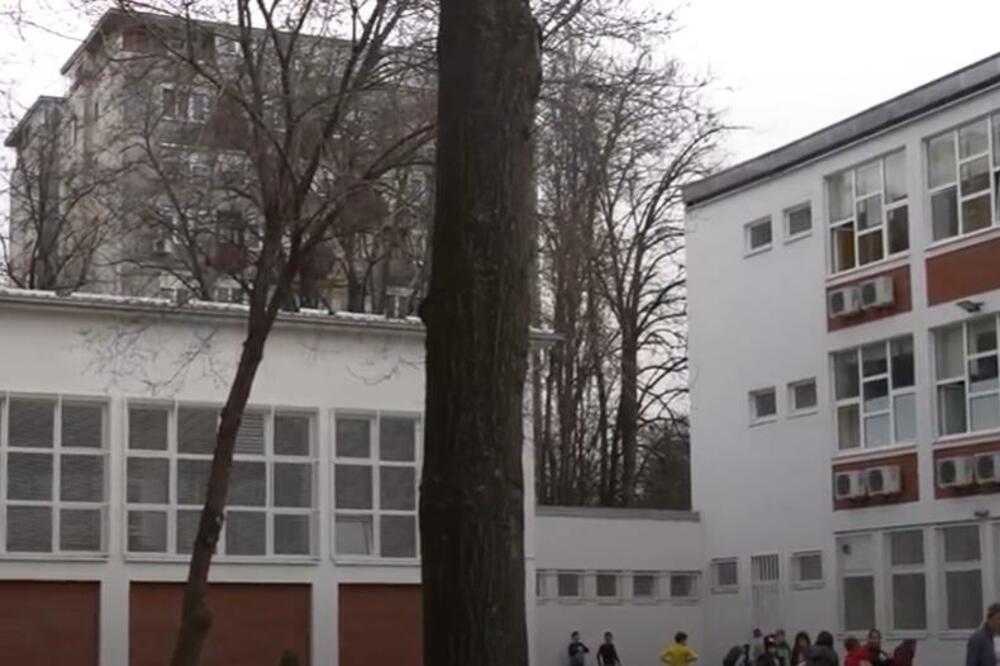 "SAD SVI HOĆE U OVU ŠKOLU!" Evo kako je OŠ "Duško Radović", stara 60 godina, zasijala u novom ruhu!