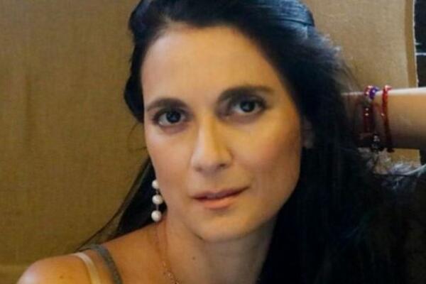 Srpsku glumicu šišali do glave više puta: Iznela potresne detalje, kad čujete razlog sledićete se (FOTO)