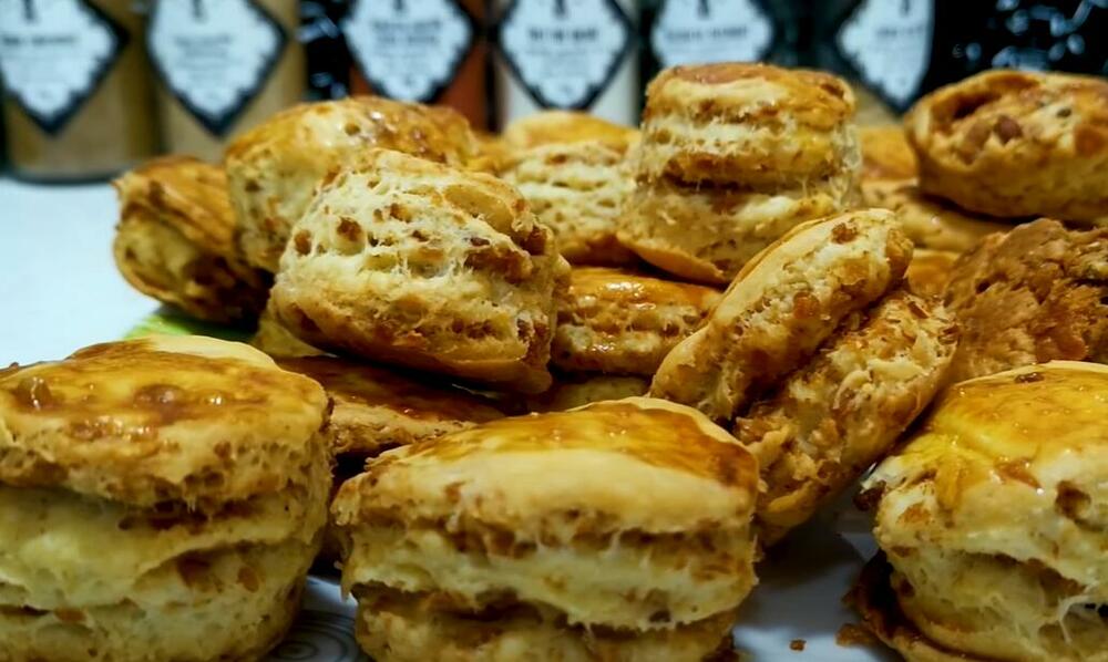 Pogačice sa čvarcima