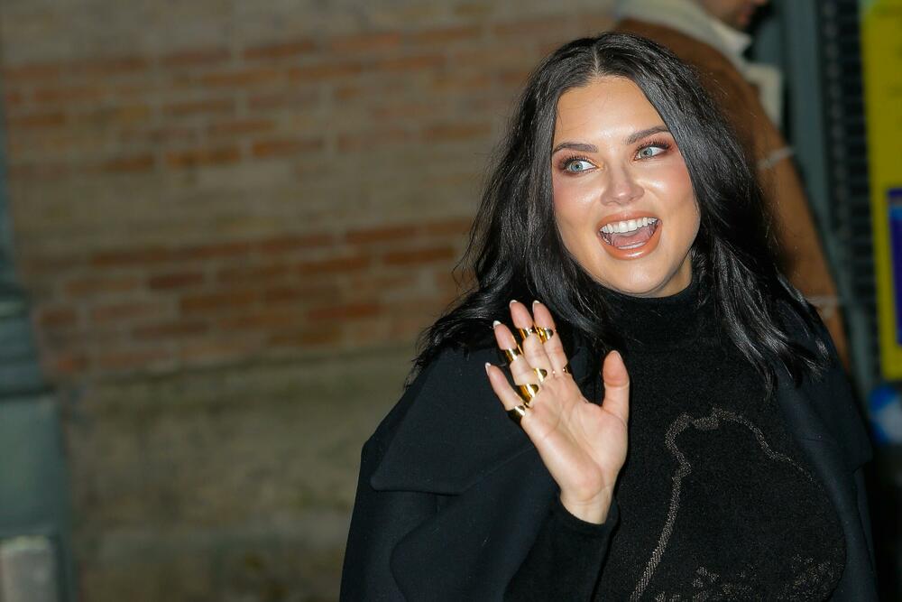 Adriana Lima, Viktorijin anđeo