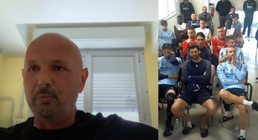 Siniša Mihajlović razgovara sa timom