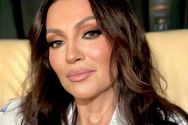 VELIKO SLAVLJE U DOMU NINE BADRIĆ: Pevačica sve podelila javno, čestike stižu sa svih strana