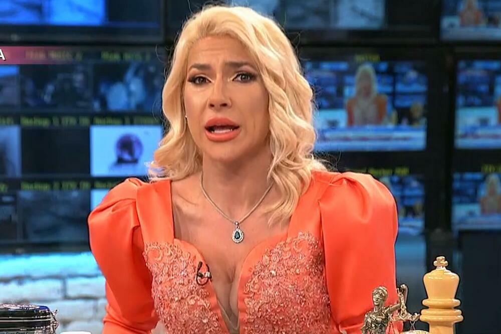 jovana je, Jovana Jeremić