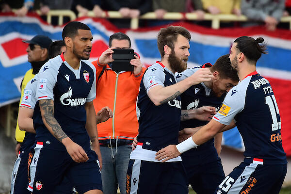 NA KRAJU PUKLA PETARDA U NIŠU! Katai het-trikom vratio Zvezdu na vrh tabele! (VIDEO/FOTO)