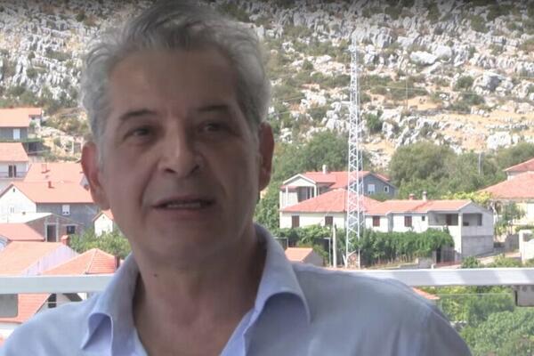 NAŠ GLUMAC OŽENIO 32 GODINE MLAĐU I LEPU KAO SAN: RAZLIKA im ne smeta, a sada možete da je VIDITE, BOMBA! (FOTO)