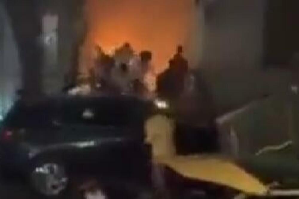 OGROMNA EKSPLOZIJA OPUSTOŠILA NOĆNI KLUB! Najmanje 1 osoba poginula, ima povređenih (VIDEO)