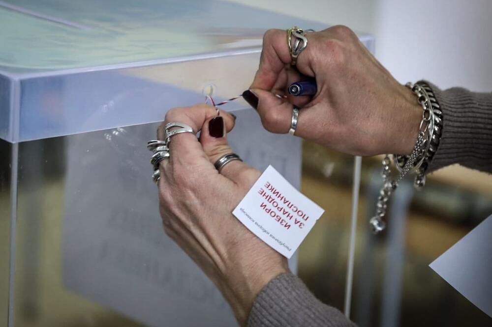 POČELA IZBORNA TIŠINA! Ponavljanje izbora na nekoliko desetina biračkih mesta u subotu