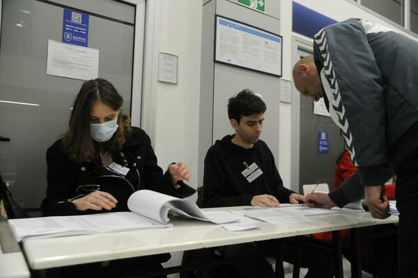 CRTA: Do 13 sati na ponovljenim izborima u Beogradu izlaznost oko 17 odsto