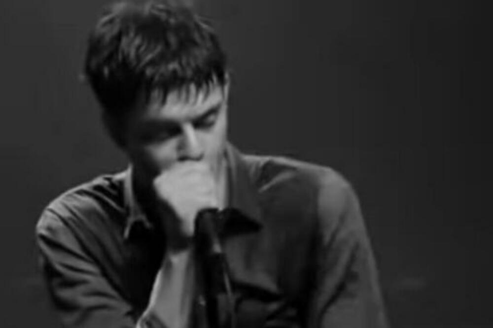 IMAO JE 23 GODINE KADA SE OBESIO U KUHINJI: Našli ga u JEZIVOM položaju, HOROR