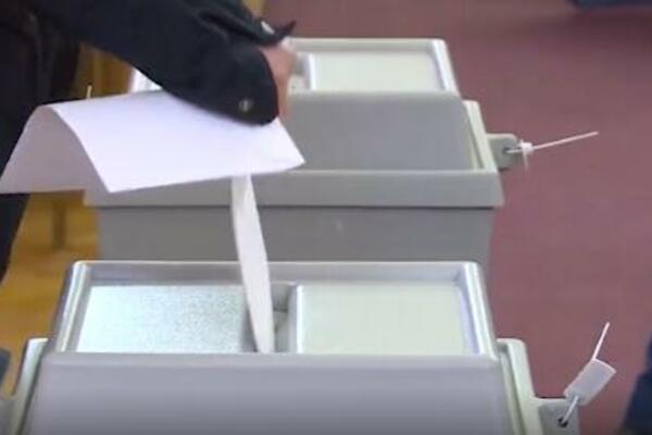 Danas se ponavljaju izbori na dva biračka mesta u Beogradu