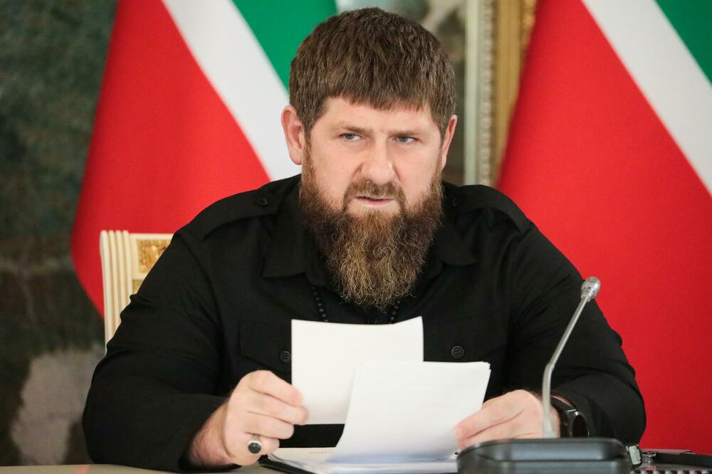 RAMIZ KADIROV SE POVLAČI?! Najnoviji momenti Čečenskog lidera upravo objavljeni! (VIDEO)