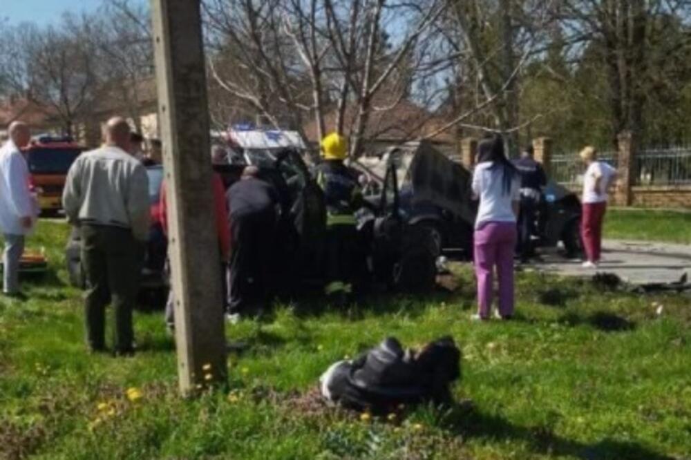 POTRESNA SCENA SPAŠAVANJA POVREĐENIH NAKON NEZGODE U KOVINU! U "pežou" bila trudnica (FOTO)