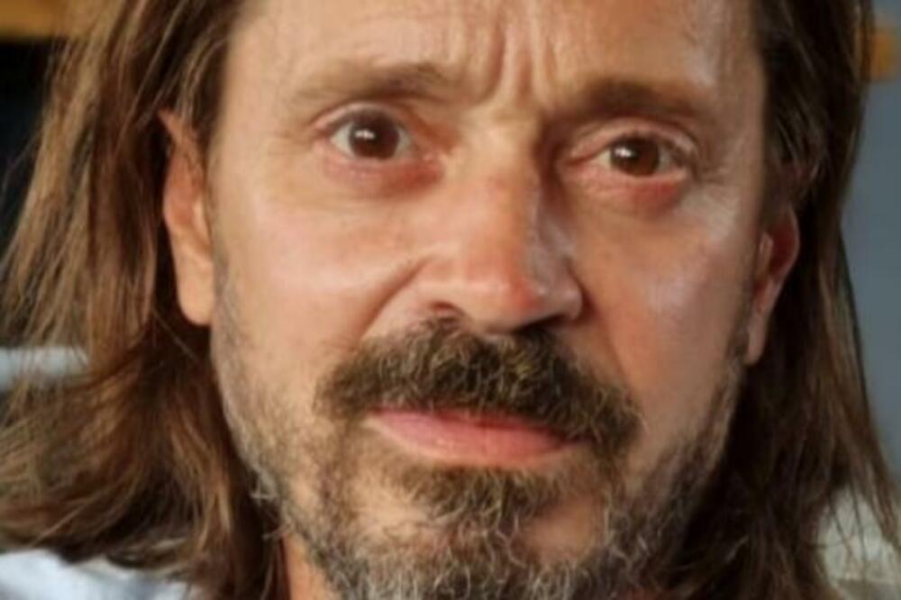 HRVATSKI GLUMAC UMRO JER JE IMAO OVU STRAŠNU BOLEST: Zahvatila mu GLAVU i VRAT, a mnogi je MEŠAJU SA PREHLADOM