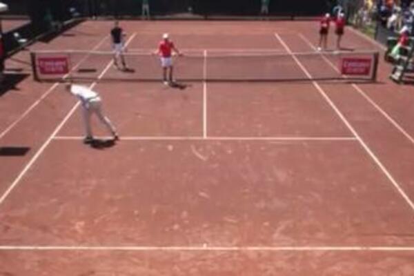 NAJVEĆA KRAĐA U ISTORIJI TENISA! Oštećenom nakon meča pretili SMRĆU! (VIDEO)