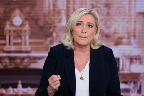 SKANDAL! Marin Le Pen na meti evropskog izveštaja o suzbijanju pronevera