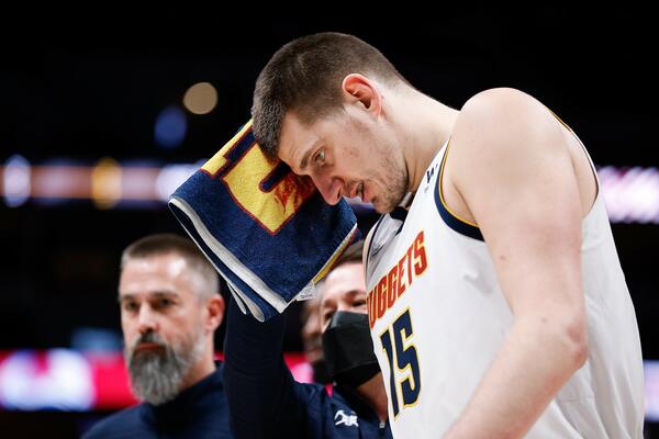 JOKIĆ DOKAZAO ZAŠTO TREBA DA BUDE MVP: MAESTRALNA partija srpskog centra nedovoljna protiv sjajnog Golden Stejta!