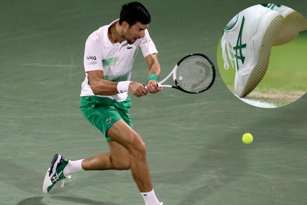 DA LI MOŽETE DA POGODITE?! Evo koji BROJ patika nosi Novak Đoković!